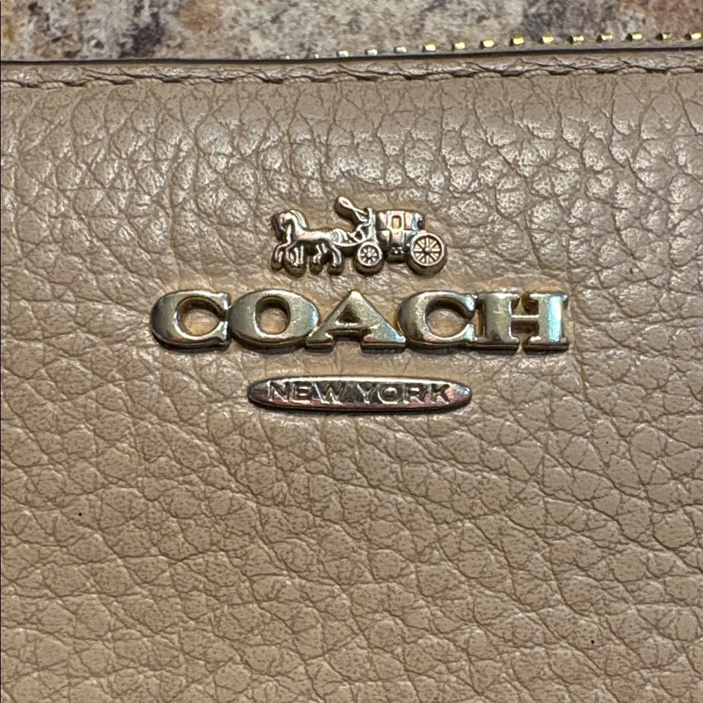Coach Pebble Leather Wristlet